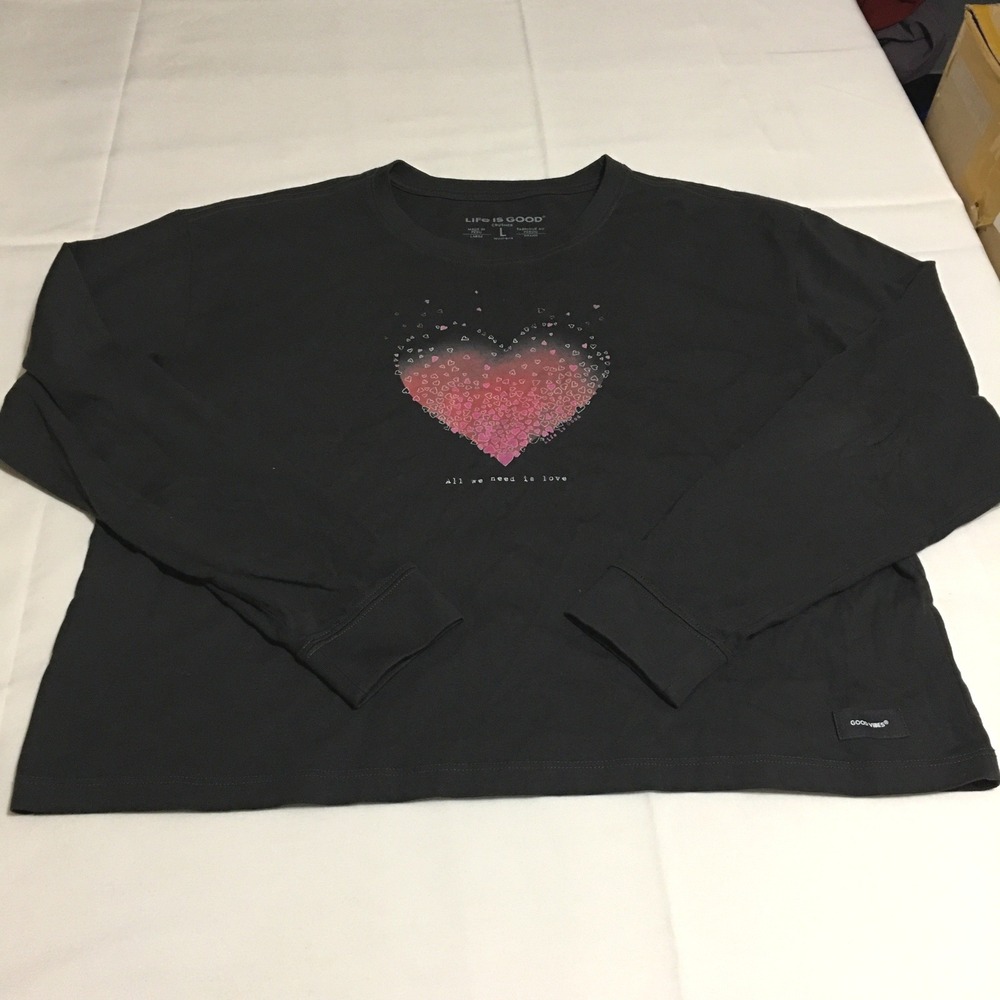 Life Is Good Crusher Long Sleeve Womens Large Black Heart Graphic Tee
